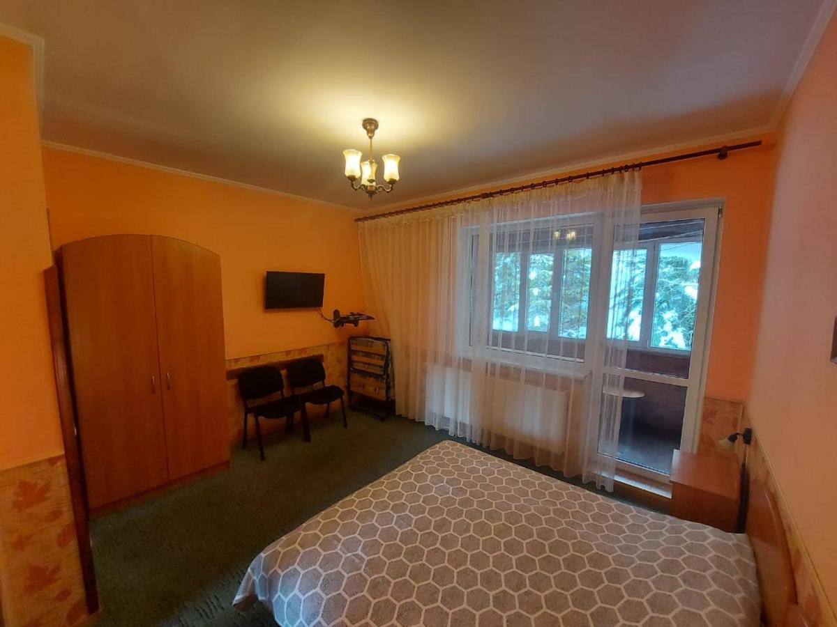 Villa Затишок Tysovets Exterior foto